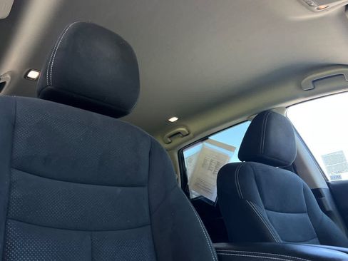 Used 2021 Nissan Murano SV FWD image 19