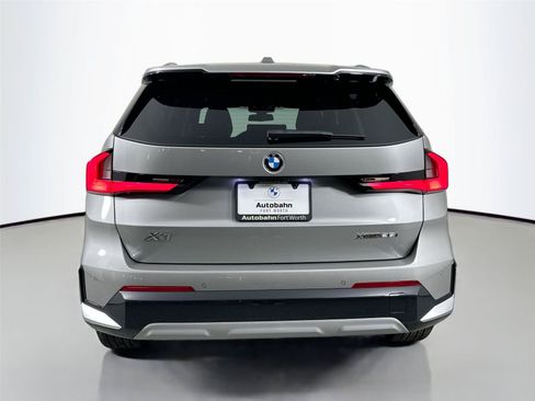 Used 2026 BMW X1 xDrive28i w/ Technology Package AWD/4WD image 6