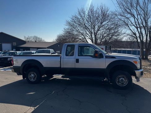 Used 2012 Ford F250 XL w/ PWR Equipment Group image 2