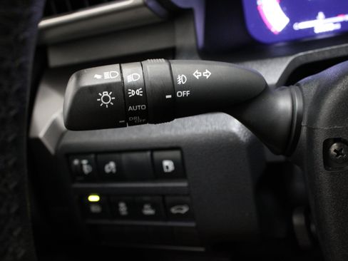 Used 2025 Toyota 4Runner TRD Sport Premium AWD/4WD image 27