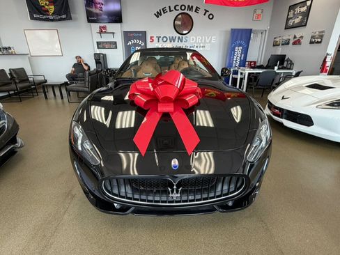 Used 2016 Maserati GranTurismo Sport RWD image 30