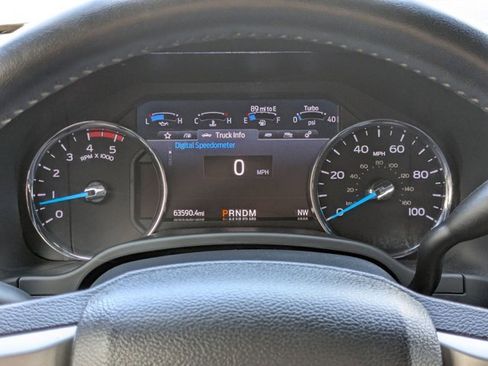 Used 2022 Ford F250 Lariat w/ Lariat Ultimate Package AWD/4WD image 10