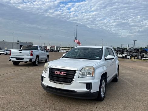 Used 2017 GMC Terrain SLE FWD image 7