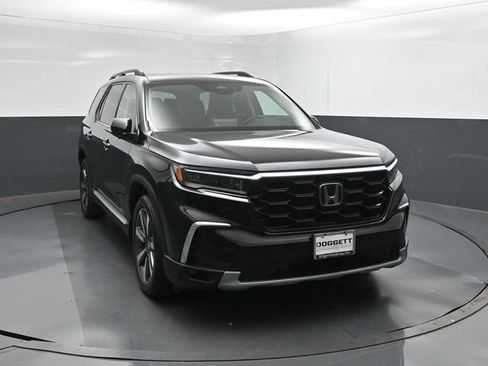 Used 2025 Honda Pilot Elite image 22
