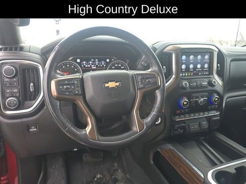 Used 2019 Chevrolet Silverado 1500 High Country w/ Technology Package image 8