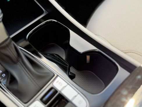 New 2026 Hyundai Tucson SE image 18