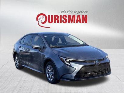 Used 2025 Toyota Corolla LE