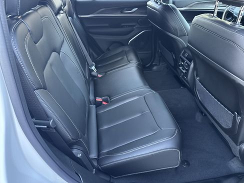 New 2026 Jeep Grand Cherokee Limited w/ Limited Altitude Package image 29