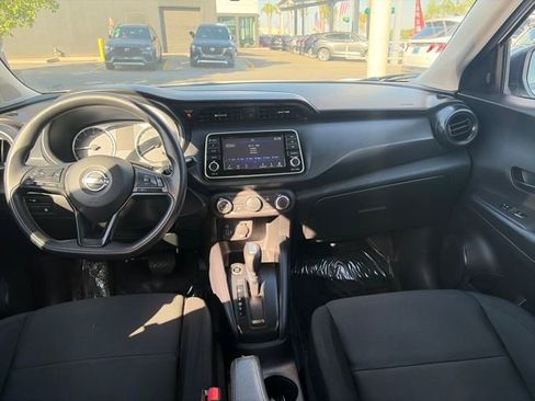 Used 2023 Nissan Kicks S FWD image 12