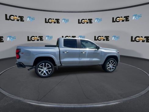 Used 2023 Chevrolet Colorado Z71 w/ Z71 Convenience Package 2 image 10