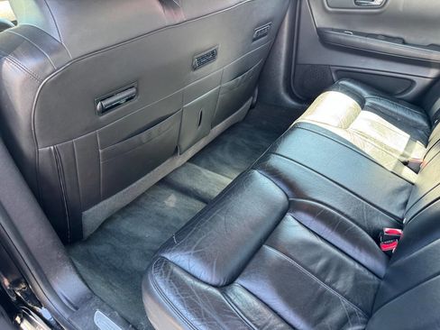 Used 2011 Cadillac DTS Limousine FWD image 18