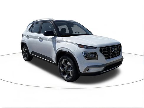 New 2026 Hyundai Venue SEL FWD image 1