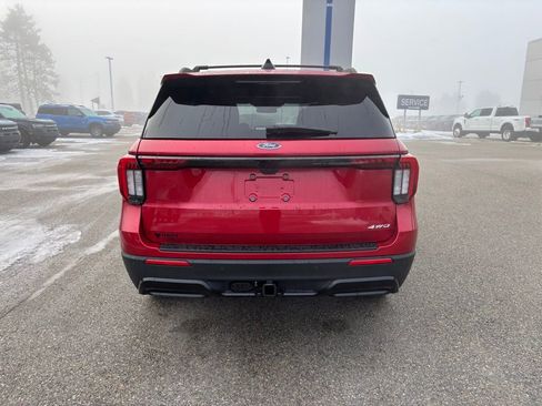 New 2026 Ford Explorer ST-Line w/ ST-Line Street Pack image 4