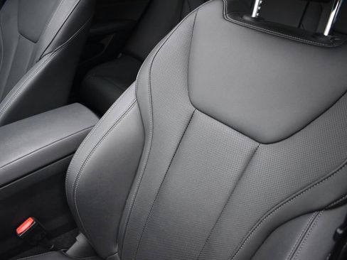 Used 2023 BMW i4 eDrive35 w/ Parking Assistance Package image 11