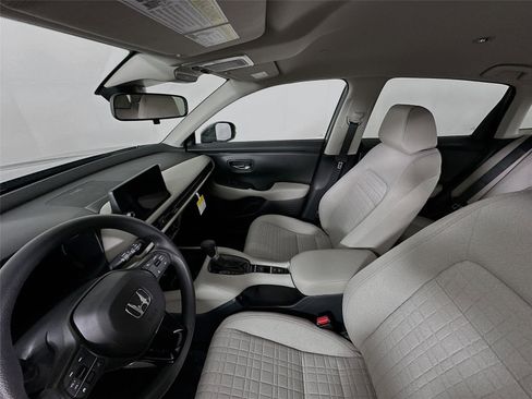 New 2026 Honda HR-V LX image 5