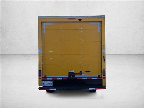 Used 2019 GMC Savana 3500 w/ Driver Convenience Package image 5