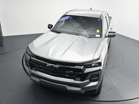Used 2024 Chevrolet Colorado Z71 w/ Z71 Convenience Package 2 AWD/4WD image 11
