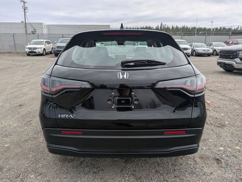 Used 2024 Honda HR-V LX image 7