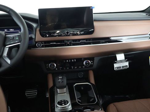 New 2025 Mitsubishi Outlander SEL image 39