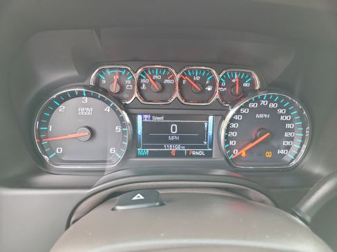 Used 2017 GMC Yukon XL SLT w/ Open Road Package image 20