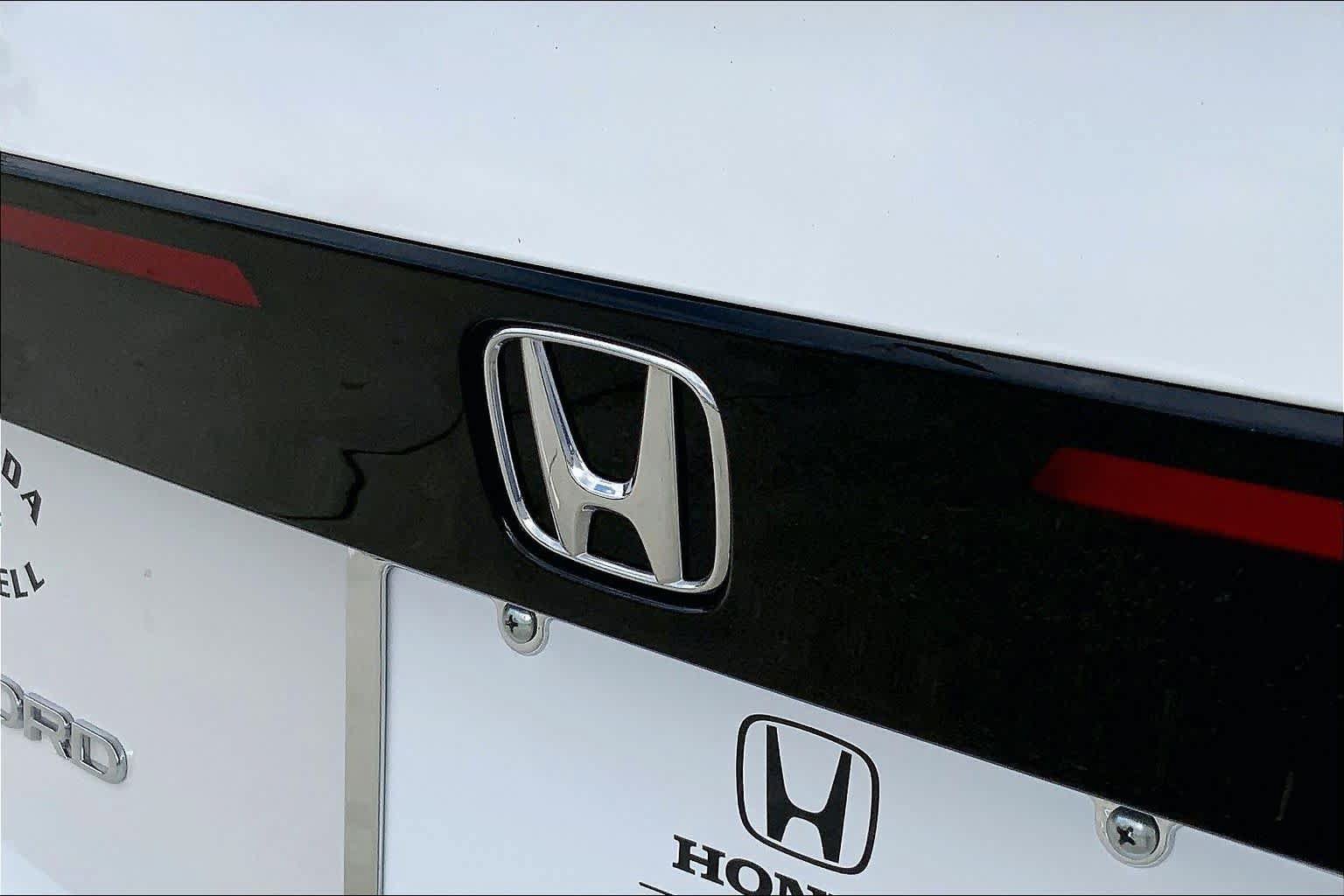 Certified 2025 Honda Accord LX image 10