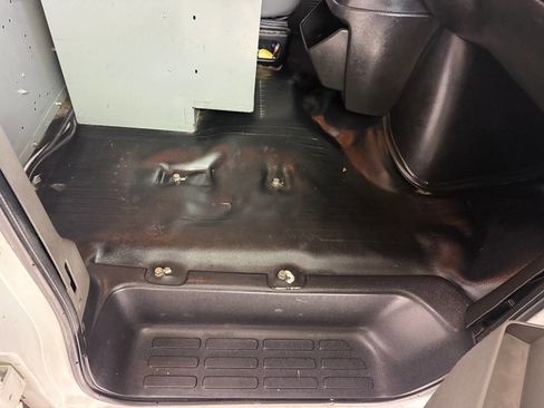 Used 2014 Chevrolet Express 3500 3500 3dr Extended Cargo Van image 80