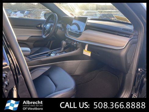 New 2026 Jeep Compass Limited image 15