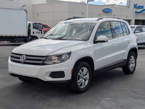 Used 2017 Volkswagen Tiguan S AWD/4WD image 10