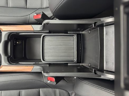 Used 2022 Honda CR-V Touring image 33