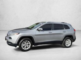 Used 2015 Jeep Cherokee Latitude video 4