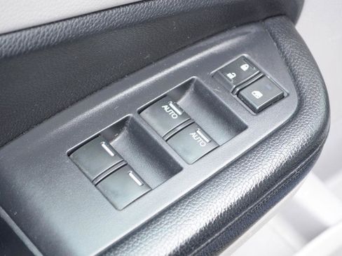 Used 2016 Honda Pilot Touring image 26