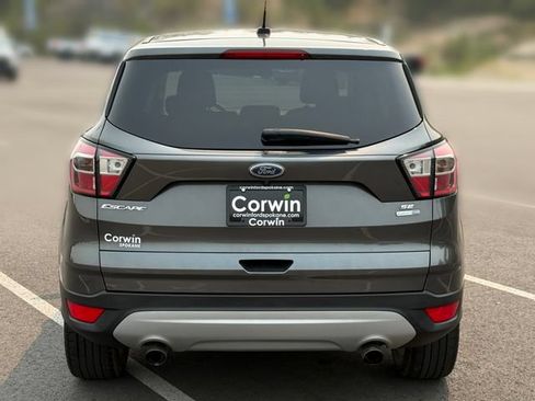Used 2017 Ford Escape SE AWD/4WD image 15