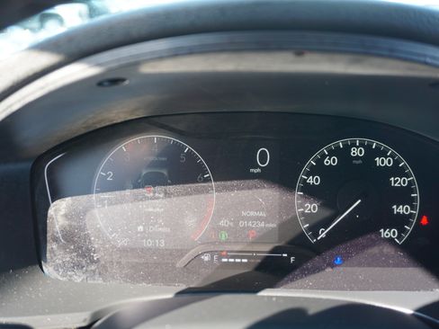 Used 2023 Honda Civic Sport image 9