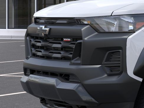 New 2026 Chevrolet Colorado Trail Boss AWD/4WD image 15