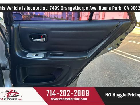 Used 2004 Lexus IS 300 image 42