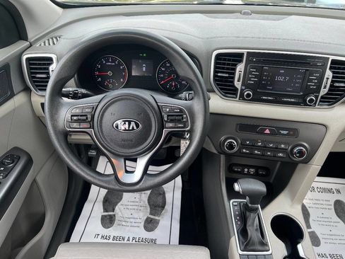 Used 2018 Kia Sportage LX image 28