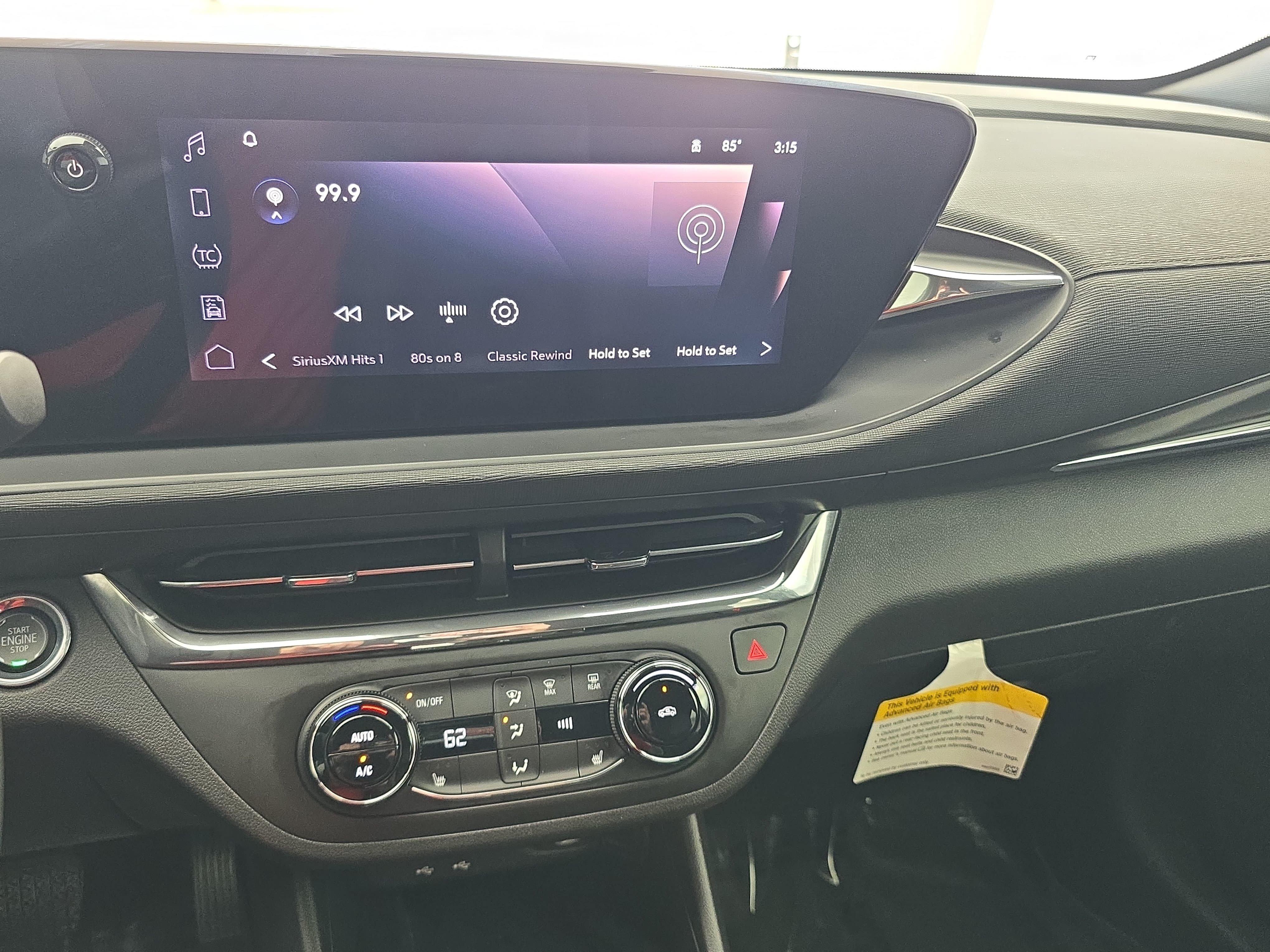 Used 2025 Buick Envista Preferred w/ Convenience I Package FWD image 20