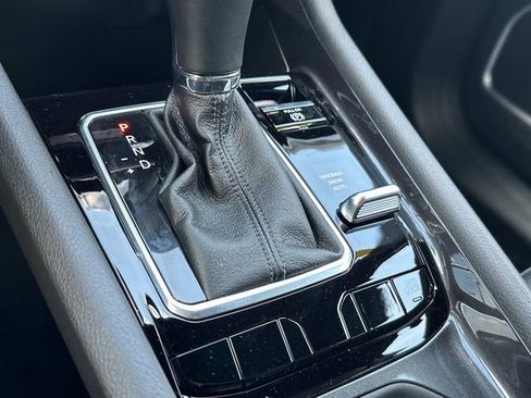 New 2025 Jeep Compass Latitude image 29