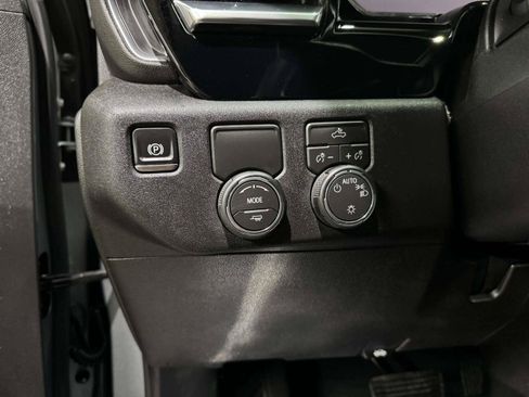 Used 2026 Chevrolet Silverado 1500 LT RWD image 27
