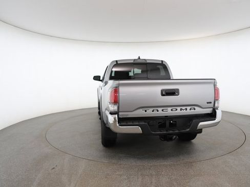 Used 2021 Toyota Tacoma SR image 13
