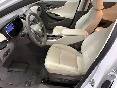 Used 2024 Chevrolet Malibu LT image 18