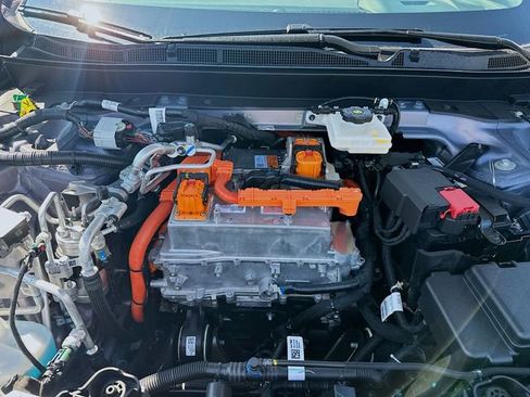 New 2025 Chevrolet Blazer EV LT AWD/4WD image 32