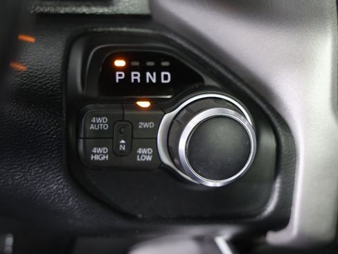 Used 2019 RAM 1500 Big Horn image 17