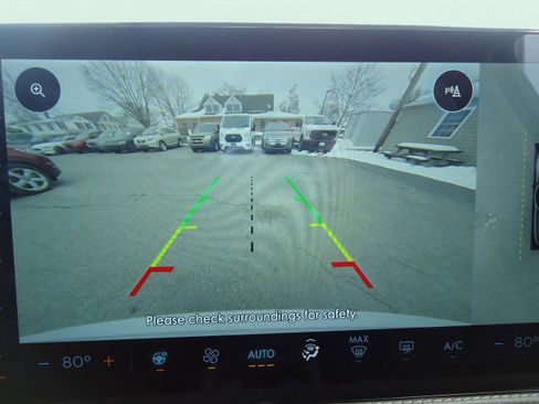 Used 2025 Lincoln Corsair AWD w/ Equipment Group 101A image 18