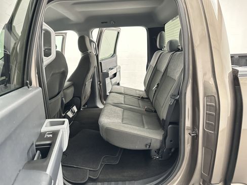 Used 2022 Ford F150 XLT w/ Trailer Tow Package image 24