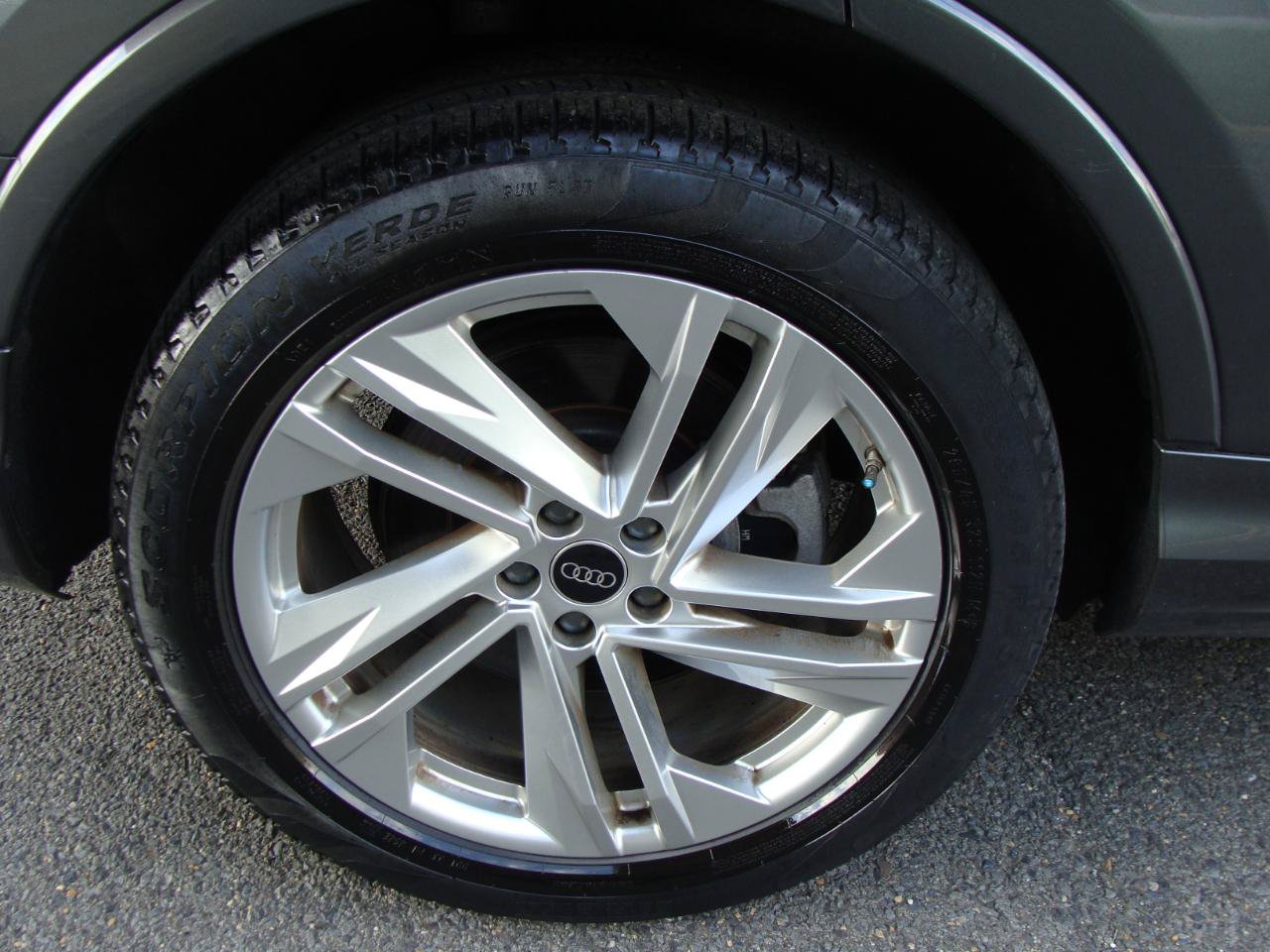 Used 2024 Audi Q7 2.0T Premium AWD/4WD image 38