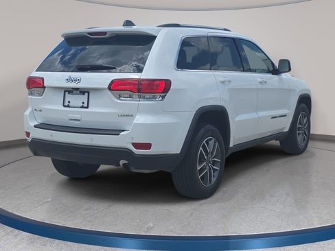 Used 2020 Jeep Grand Cherokee Laredo w/ Laredo X Package AWD/4WD image 6
