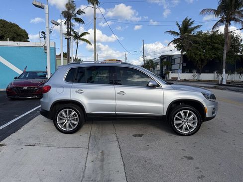 Used 2012 Volkswagen Tiguan SEL image 4