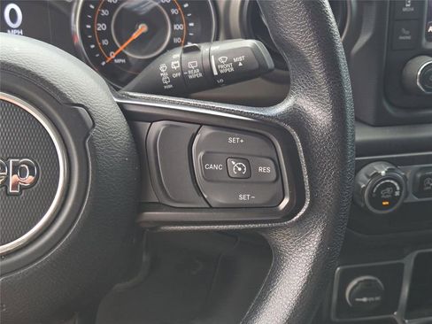 Used 2020 Jeep Wrangler Unlimited Sport AWD/4WD image 25