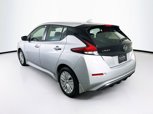 Used 2024 Nissan Leaf S FWD image 5